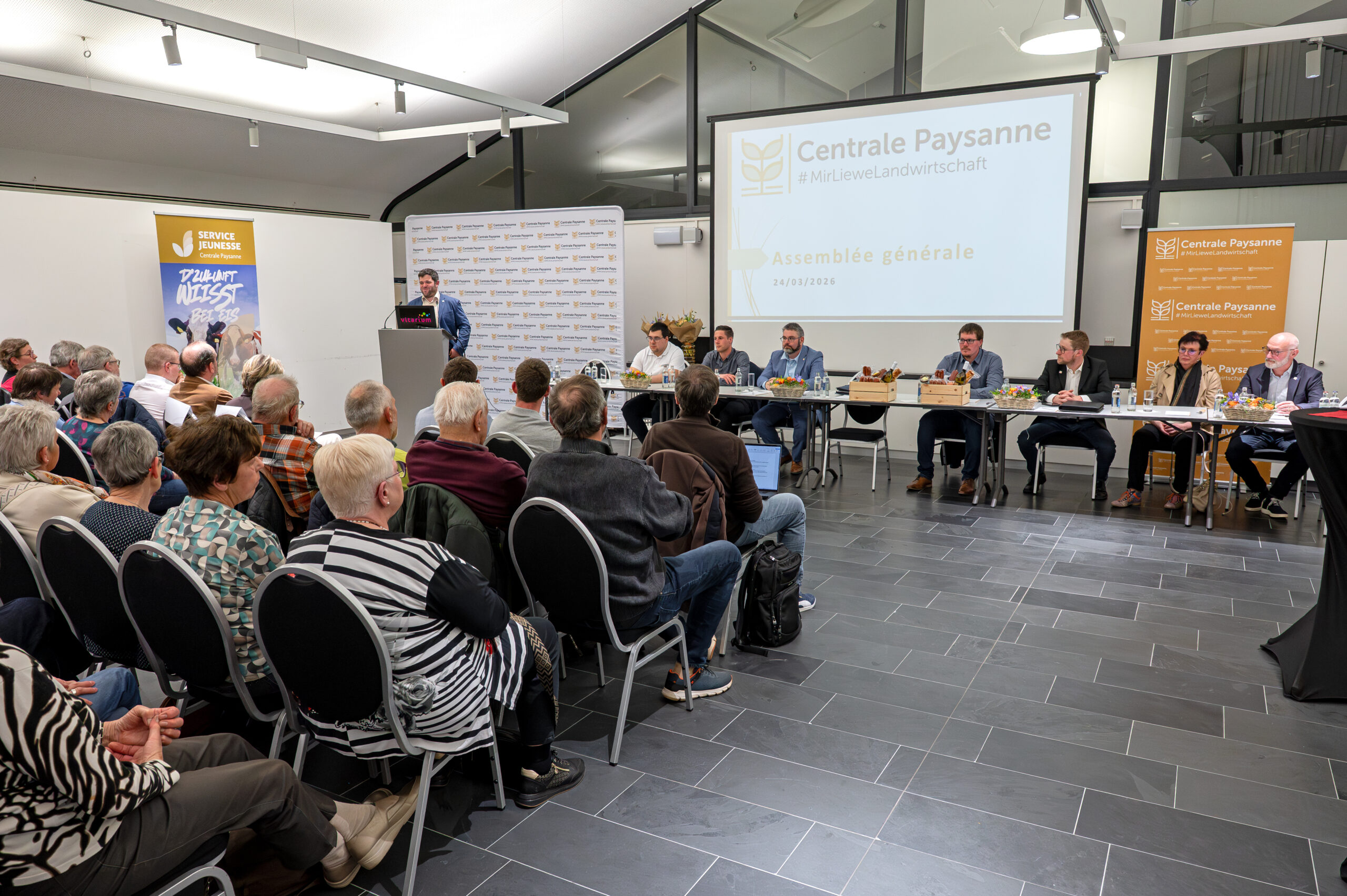 GENERALVERSAMMLUNG VUN DER BAUERENZENTRAL